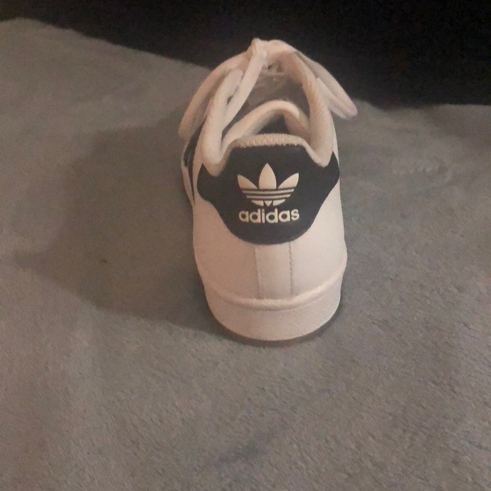 Adidas Superstar - Picture 4 of 4